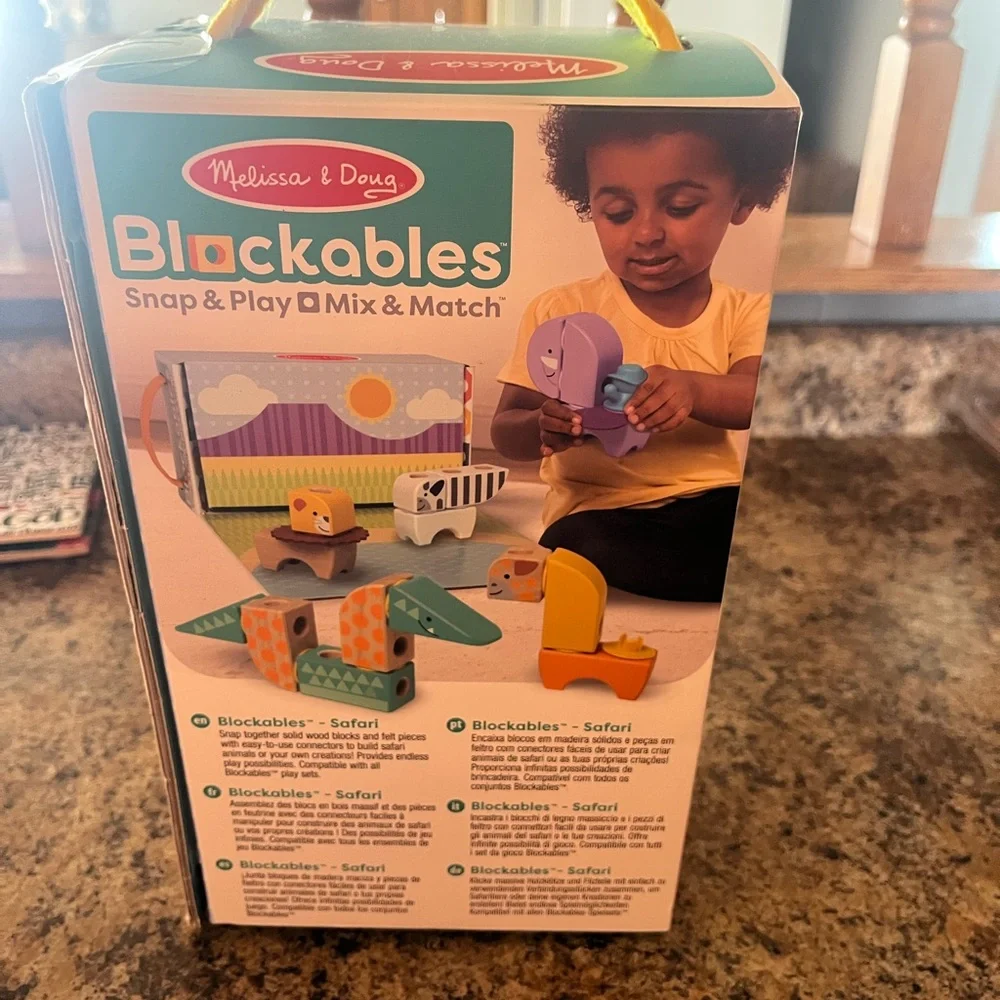 Melissa & Doug Blockables Snap &‎ Play Toy Set - Multicolor